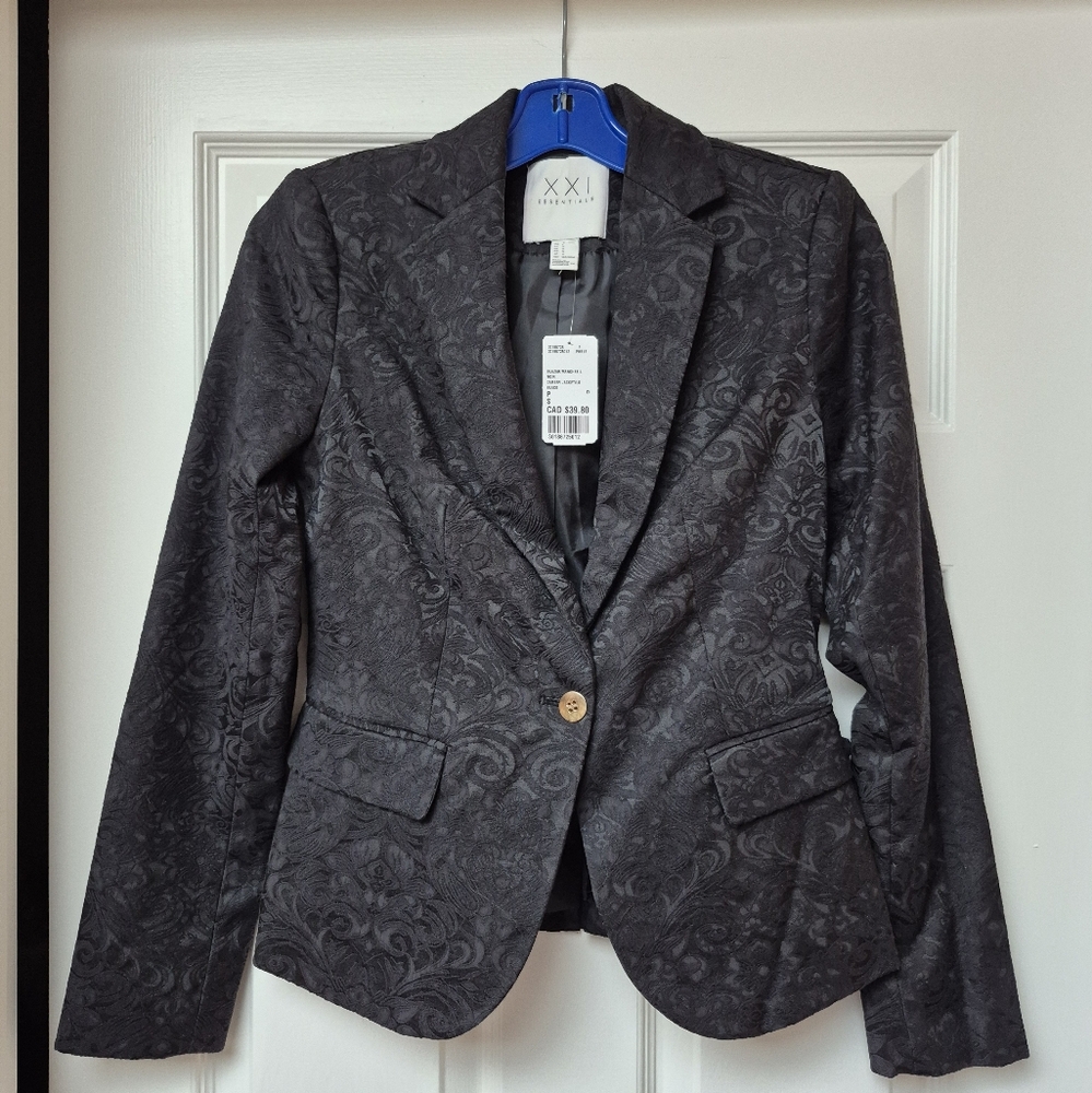 XXI Essentials Embossed Jacquard Black Women's Blazer Size Small, New With Tags!